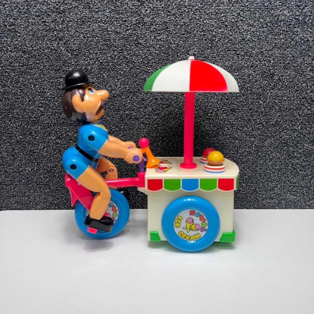 Vintage 1993 Yeh Su Toys Royal Ice Cream Cart Wind Up Toy YEH-9303 with Box